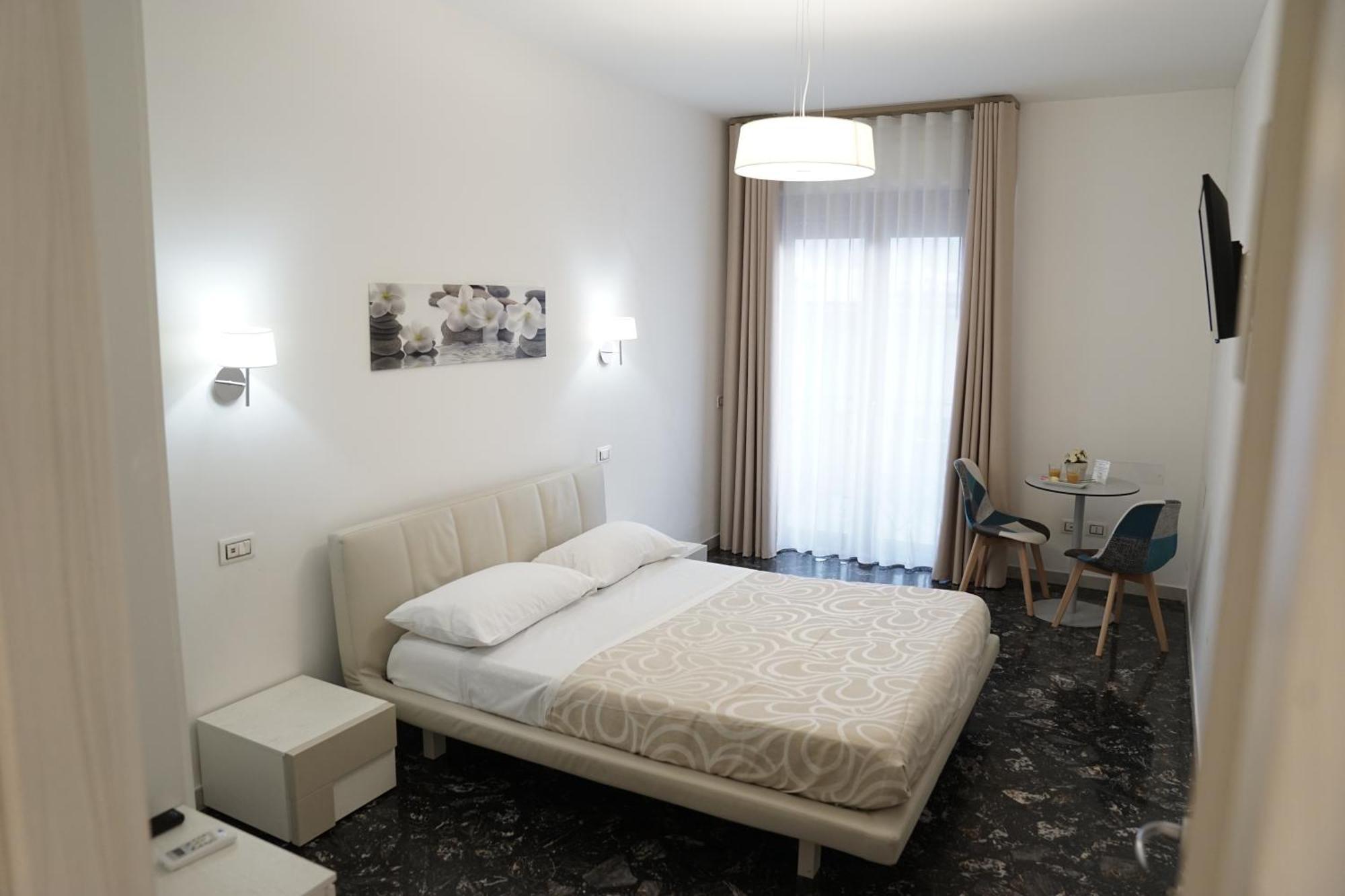 B&B La Vie En Rose Salerno Dış mekan fotoğraf