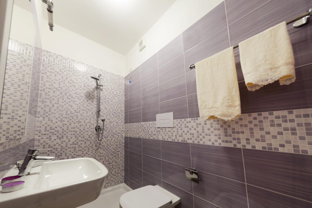 B&B La Vie En Rose Salerno Dış mekan fotoğraf
