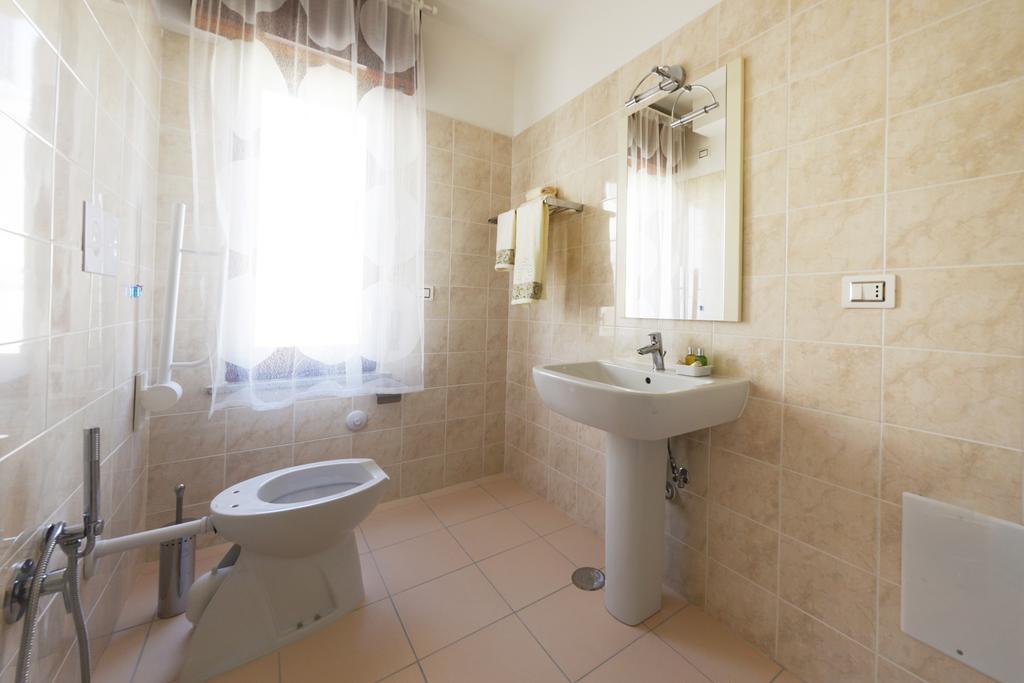 B&B La Vie En Rose Salerno Dış mekan fotoğraf